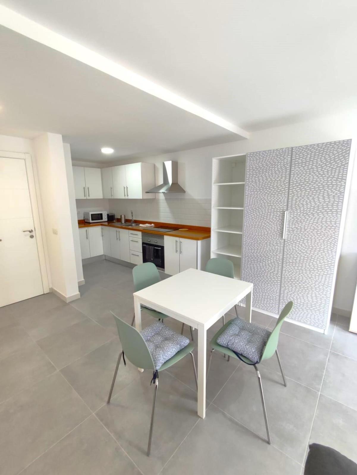 Apartament Near The Ocean In Playa San Juan Exterior photo
